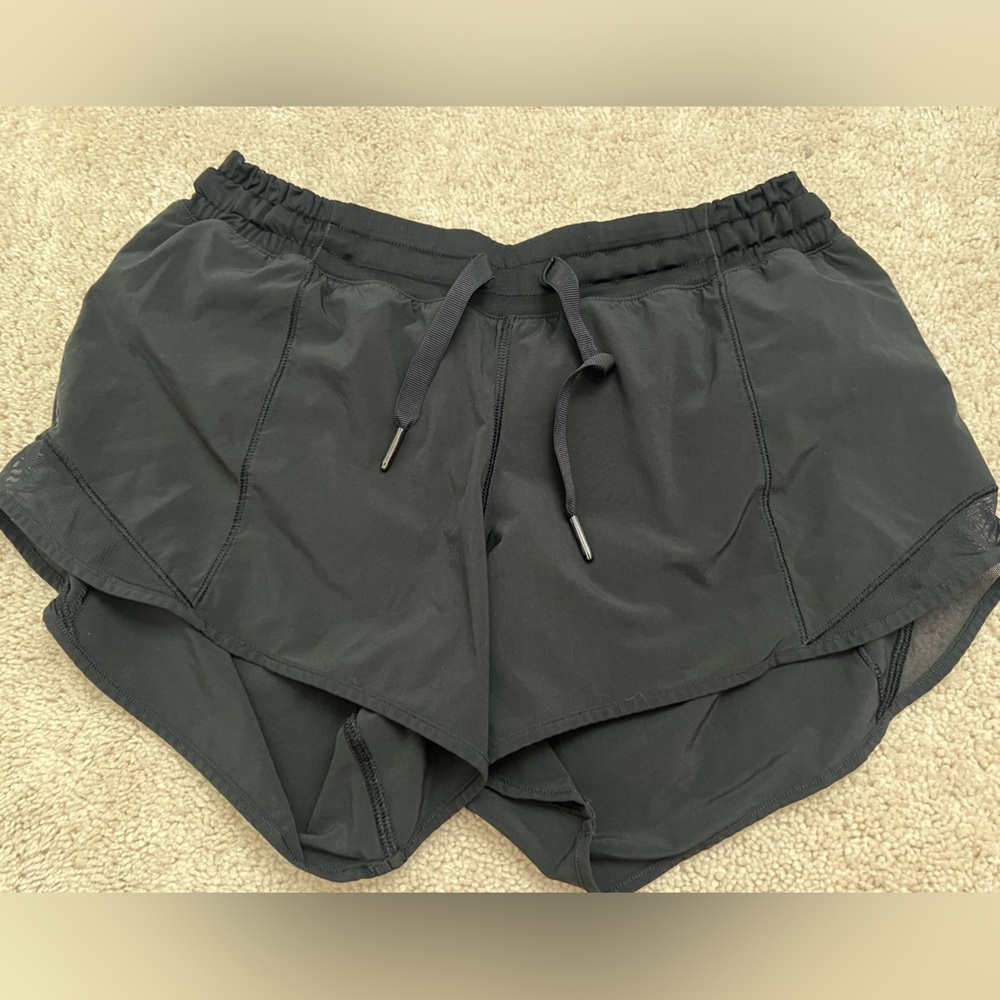 Lulu lemon black hotty hots